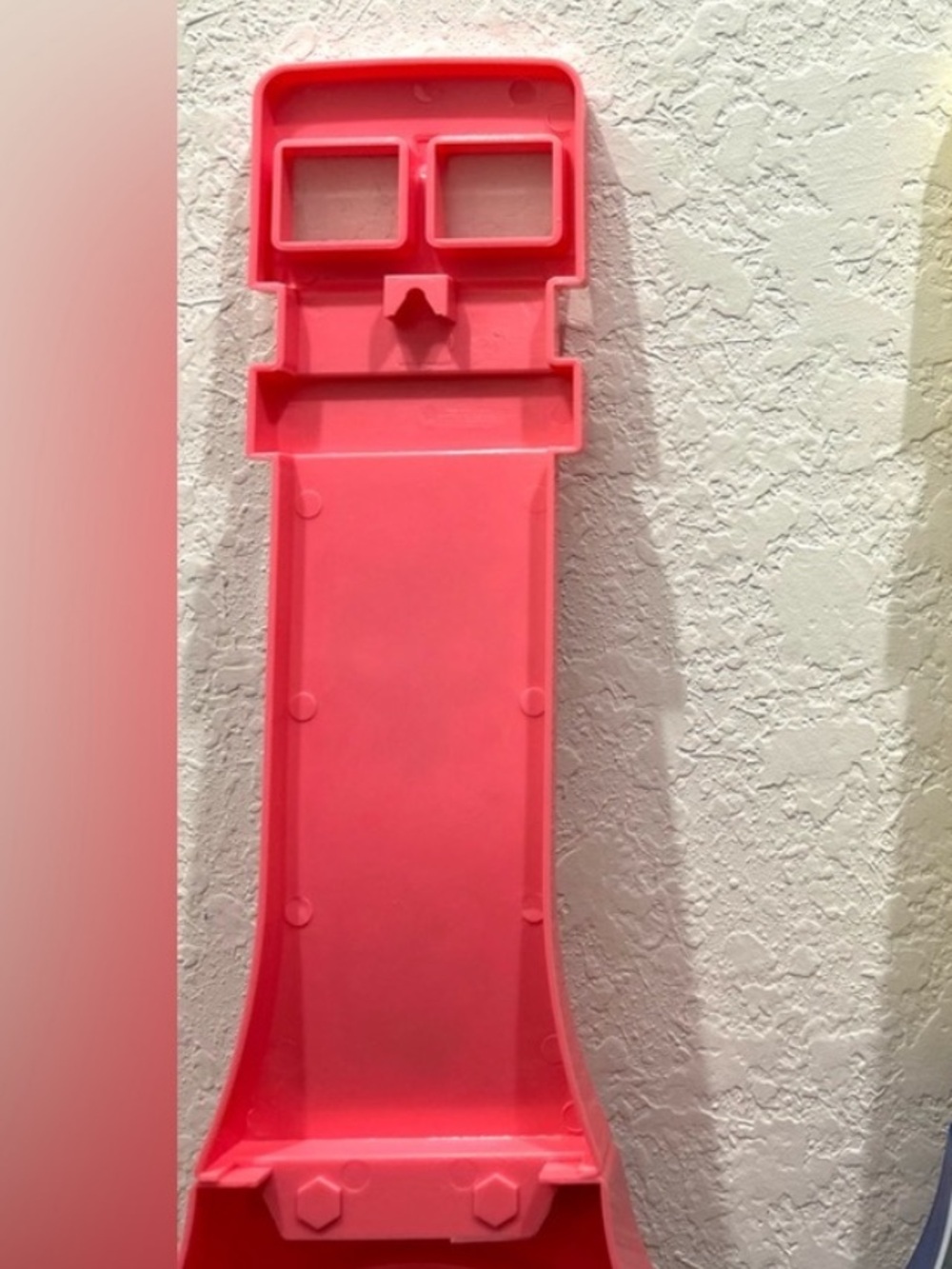 Hello Kitty and Friends Pink Wall Watch Clock - Picture 6 of 12